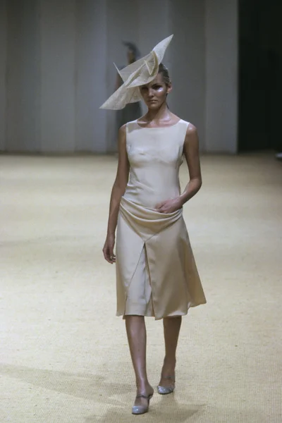 Look 38